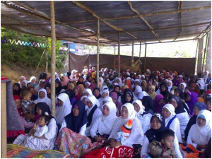 Jamaah Majelis Taklim “FUSPITA” Kecamatan Jagong Jeget sedang tekun mendengarkan pengajian yang disampaikan oleh penceramahnya