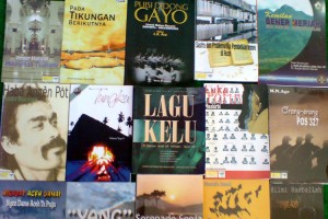 Ilustrasi-Buku-buku Sastra.(LG | Ist)