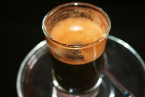 Segelas Espresso arabica gayo yang dihasilkan Etnica di HR Coffee Jalan Abdul Wahab Takengen. (Lintas Gayo | Win RB)