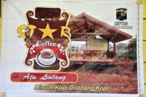 Merek dagang Zaini " Start Coffee Atu Lintang" dengan motto "Minum Kopi di Kebun Kopi"