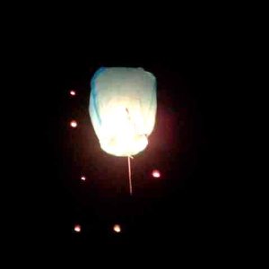 Suasana Musara Alun saat diterbangkan lampion (LG/Iqoni RS)