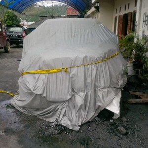 Mobil Alhudri sudah diberi police line (Foto/Iqoni RS)