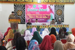 Seminar Penyelamatan Keluarga dari perceraian, Kamis (4/6)  di Bale Pendari Takengen. (Foto : eMKa)