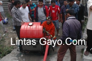 Kampung Baru Takengen terbakar (Foto/ Khosi Nawwar)