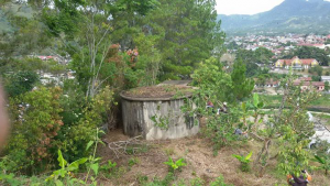 Bak penampungan Air yang dibangun tahun 1924, terletak di Bur (gunung) Pereben (Foto : Ist)