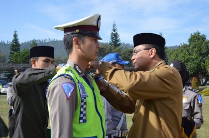  Apel gelar pasukan 