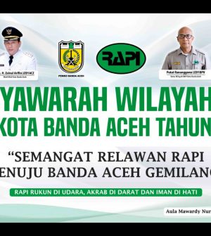  Radio  Antar  Penduduk  Indonesia  Kota Banda Aceh Jelang 