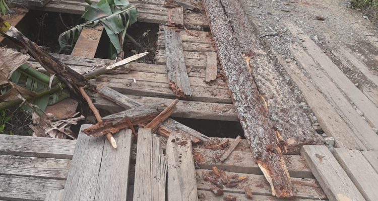 Tampak Kondisi Jembatan Despot Linge, Kecamatan Linge, Rusak Berat. Kamis, 16/7/2020. Foto Irwan Yoga/Lintasgayo.com