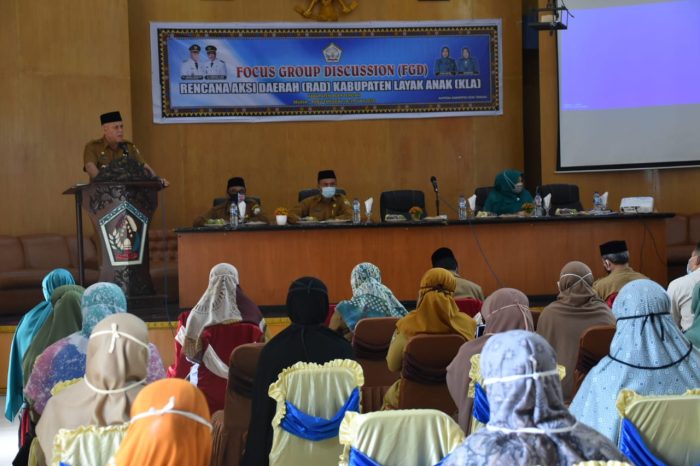 Pemerintah Kabupaten Aceh Tengah menggelar FGD Rencana Aksi Daerah Kabupaten Layak Anak (RAD-KLA) di Gedung Opr. Room Setdakab, Selasa (28/07).