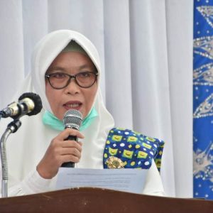 Ibu Bupati Nikmah Sarkawi