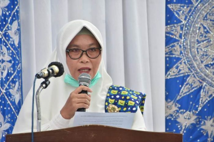 Ibu Bupati Nikmah Sarkawi