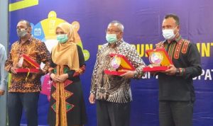 Pemerintah Kabupaten Aceh Tengah kembali mendapatkan apresiasi dari Pemerintah Provinsi Aceh berupa didaulatnya kabupaten ini sebagai Juara 1 Penilaian Kinerja Terbaik Dalam Penanganan Stunting di Aceh Tahun 2019-2020 serta Kabupaten Paling Inovatif Dalam Upaya Penurunan Stunting di Aceh Tahun 2020.
