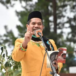 Bupati Bener Meriah Tgk. H. Sarkawi membuka festival Nopember Kopi Gayo 2020 di panggung taman budaya Gayo Arboretum, Kampung Bale Atu, Kecamatan Bukit, Kabupaten Bener Meriah. Rabu 11/11/2020.