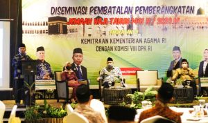 Sekretaris Jenderal Kemenag Nizar saat menjadi narasumber dalam Diseminasi Pembatalan Pemberangkatan Jemaah Haji Tahun 1441 H / 2020 M angkatan ke VI yang digelar Kanwil Kemenag Provinsi Nusa Tenggara Barat, di Lombok.