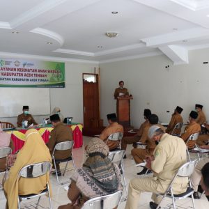 Asisten Pemerintahan dan Kesra Setdakab Aceh Tengah Drs, H. Mursyid M.Si, ketika membuka kegiatan Pertemuan Peningkatan Pelayanan Kesehatan Anak Sekolah Tingkat Kabupaten Aceh Tengah