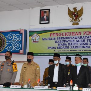 Bupati Shabela Abubakar dan jajaran Forkopimda Kabupaten Aceh Tengah menghadiri Sidang Paripurna Istimewa Majelis Permusyawaratan Ulama (MPU) Kabupaten Aceh Tengah, Selasa (08/12/2020).